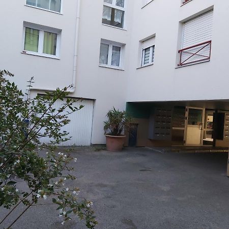 T2 parking à réserver Wi-Fi 10' à pied du port Vannes Exterior foto