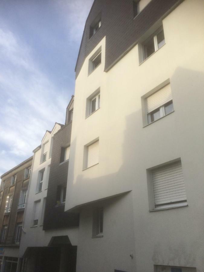 T2 parking à réserver Wi-Fi 10' à pied du port Vannes Exterior foto